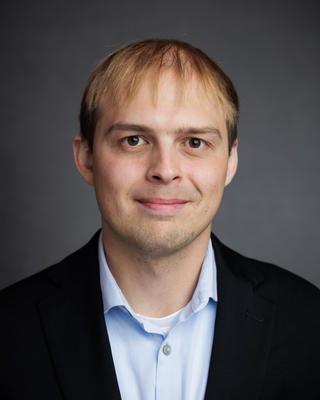 Headshot of Timothy Cichanowicz