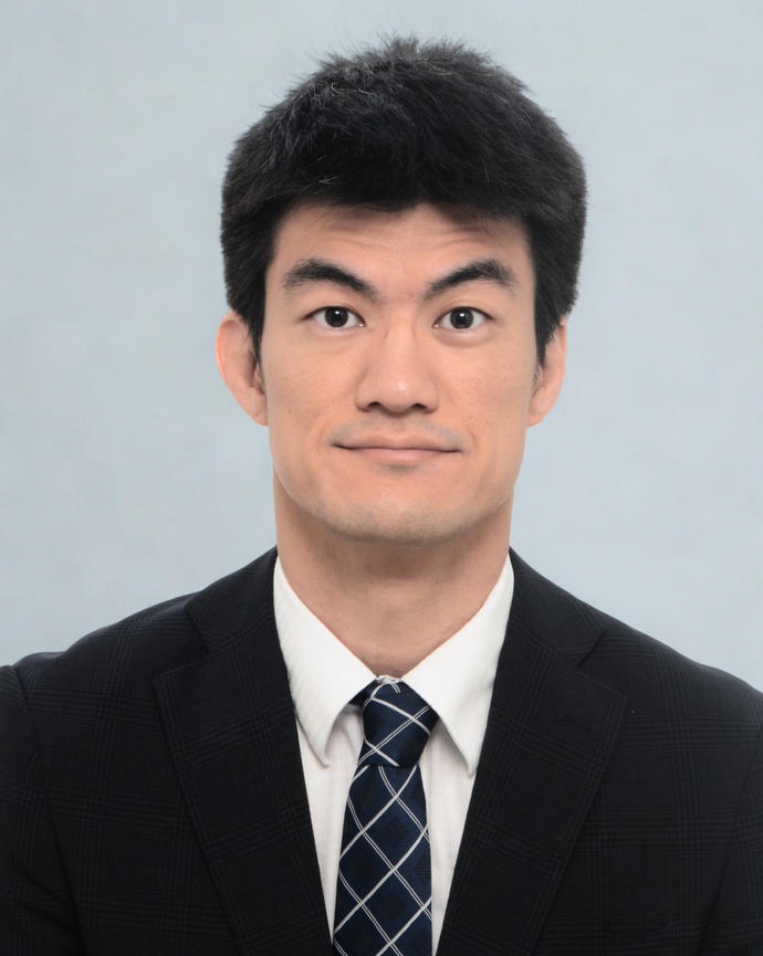Headshot of Fumiharu Ito.